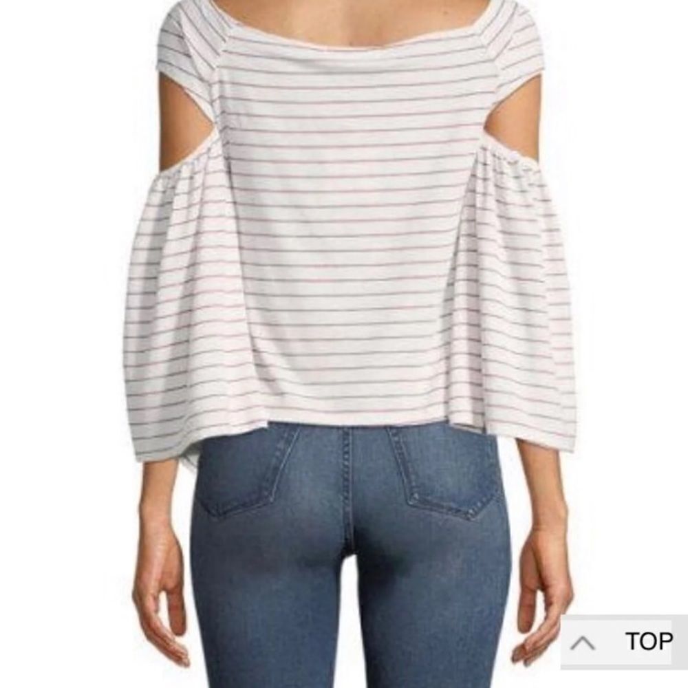 FREE GENERATION WHITE TOP WITH RED STRIPES - Picture 2 of 3